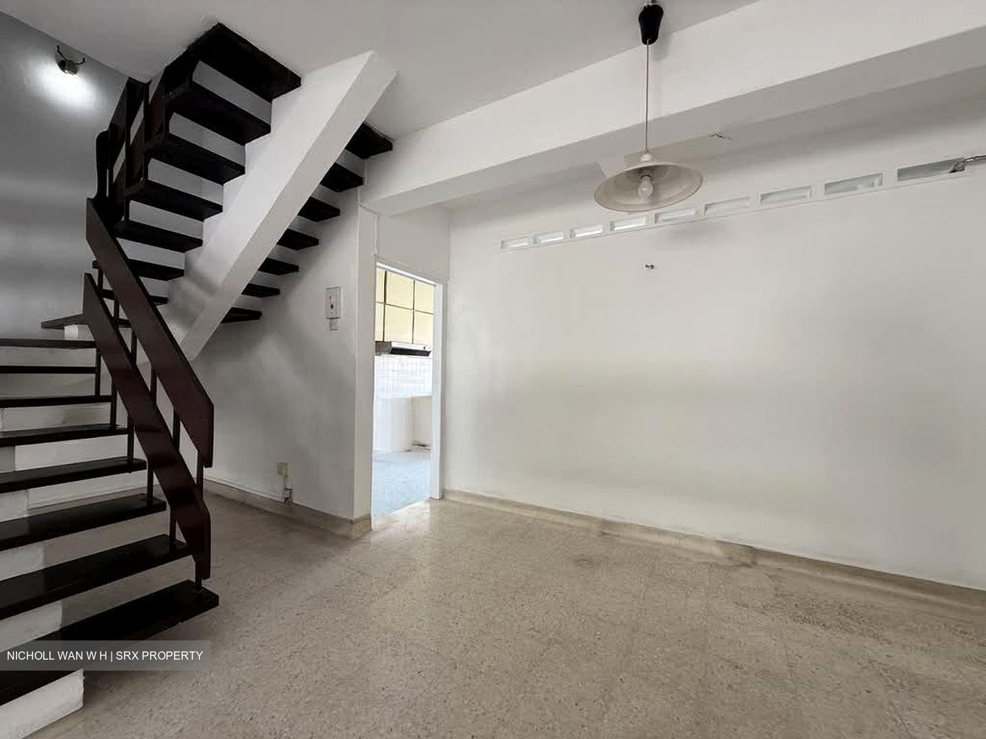 Golden Hill Estate (D19), Terrace #593667441